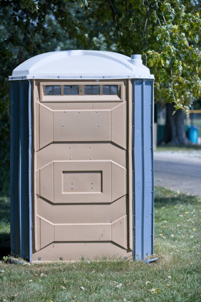 Best Porta potty cleaning services  in Hammond, WI